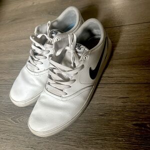 Nike SB